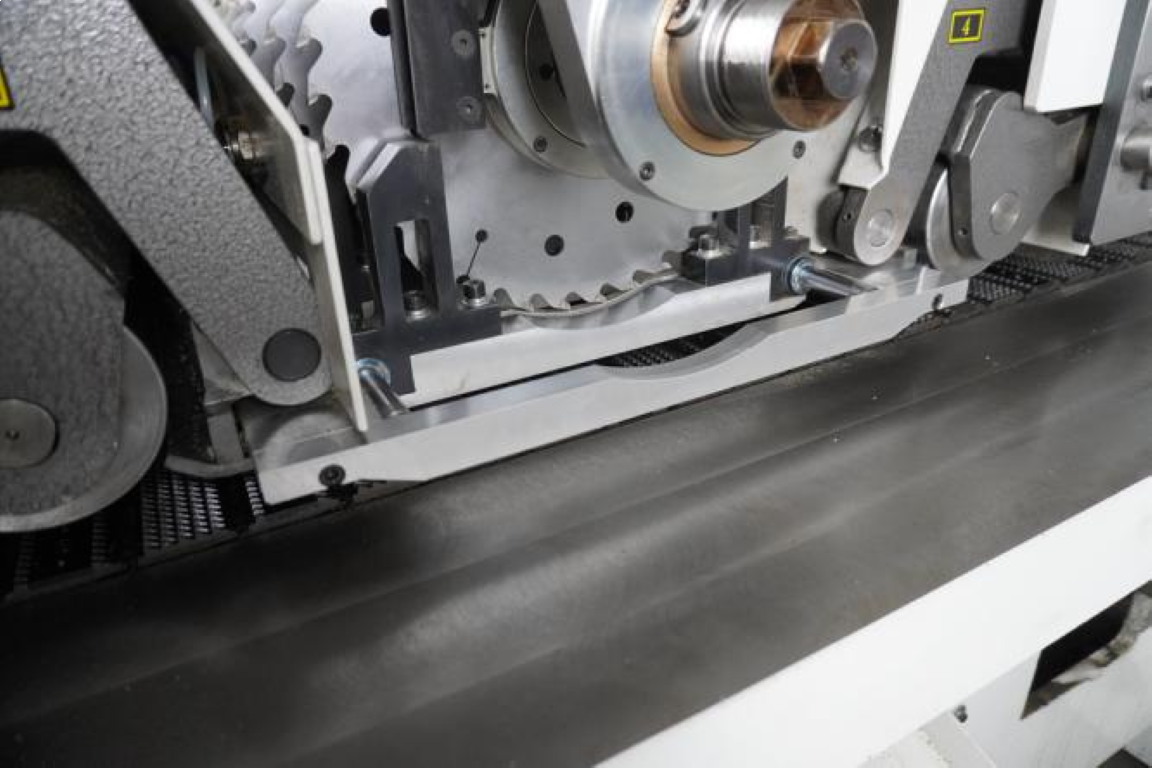 Winter Holztechnik Wielopiła z 4 elektrycznie regulowanymi piłami MULTIMAX 175 M4 zdjęcie 7